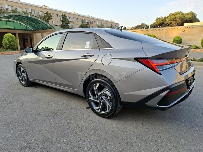 Hyundai Elantra 2025, 8,500 km - 1.6 л - Bakı
