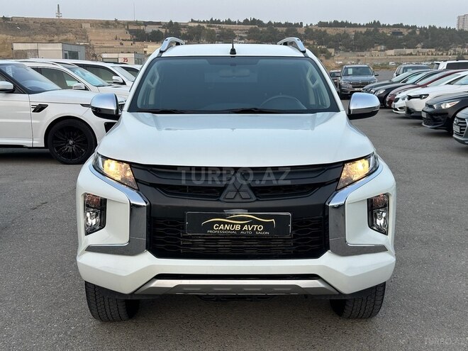 Mitsubishi L200-5