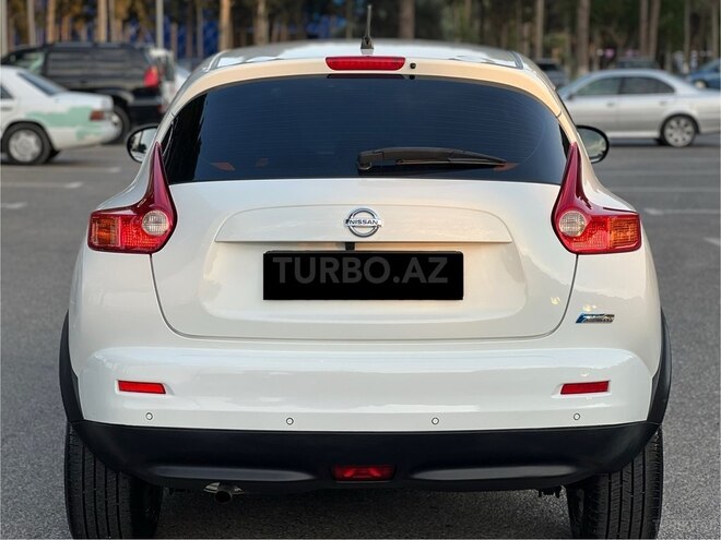 Nissan Juke 2013, 129,000 km - 1.6 l - Bakı