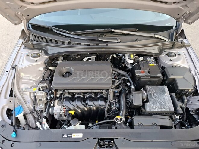 Hyundai Elantra 2025, 8,500 km - 1.6 л - Bakı