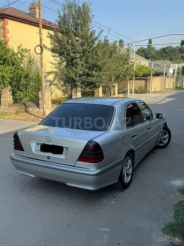 Mercedes C 220 1996, 555,000 km - 2.2 l - Quba