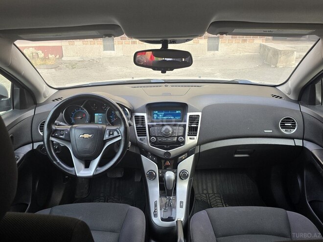 Chevrolet Cruze 2012, 342,000 km - 1.4 л - Quba