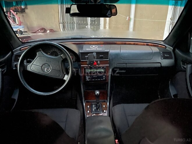 Mercedes C 240 1998, 380,000 km - 2.4 л - Sumqayıt