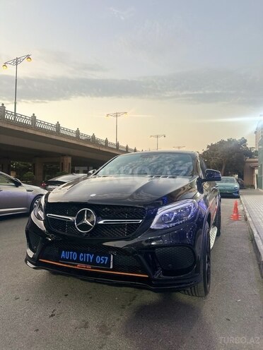 Mercedes GLE 43 AMG Coupe 2018, 80,000 km - 3.0 л - Bakı