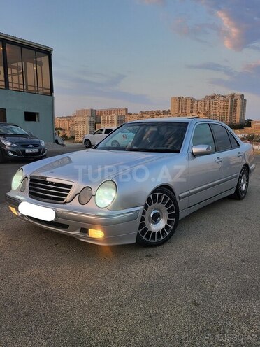 Mercedes E 270 1999, 275,000 km - 2.7 l - Bakı