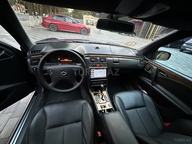 Mercedes E 240 1999, 500,000 km - 2.4 l - Sumqayıt