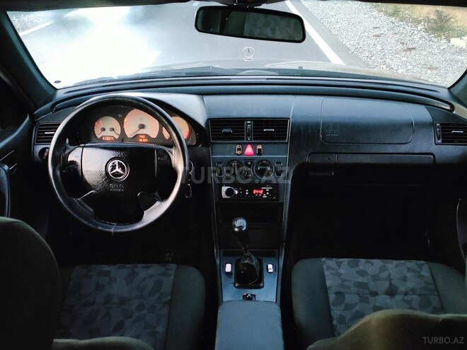 Mercedes C 180 1998, 99,169 km - 1.8 l - İsmayıllı