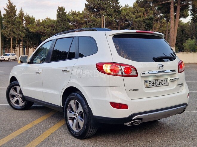 Hyundai Santa Fe 2012, 211,130 km - 2.4 l - Bakı