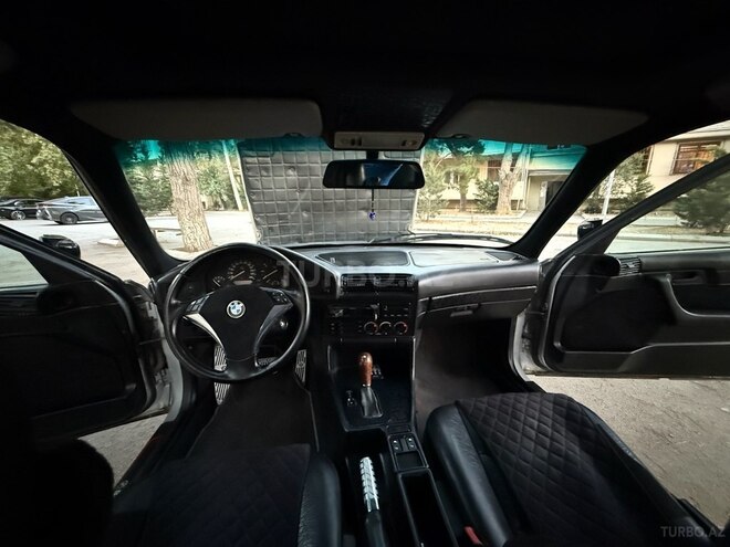 BMW 520 1995, 200,000 km - 2.0 l - Bakı
