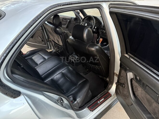 BMW 520 1995, 200,000 km - 2.0 l - Bakı