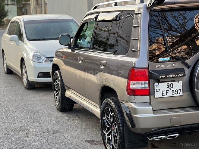Mitsubishi Pajero io 1999, 400,000 km - 1.8 л - Bakı