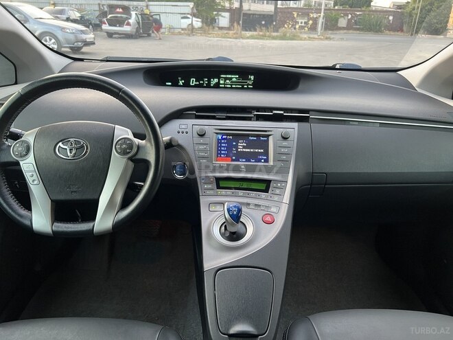 Toyota Prius 2014, 141,622 km - 1.8 l - Bakı