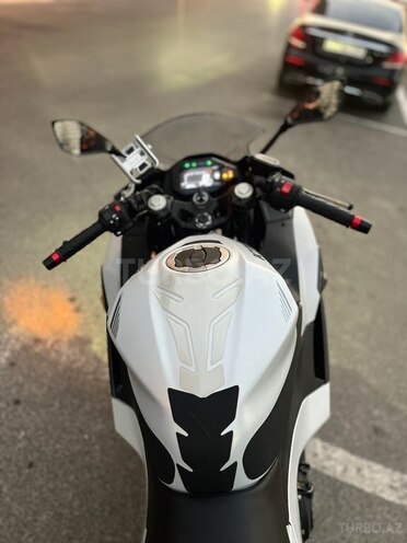 Kawasaki  2024, 3,400 km - 0.5 l - Bakı