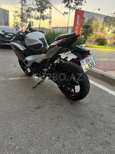 Kawasaki  2024, 3,400 km - 0.5 l - Bakı