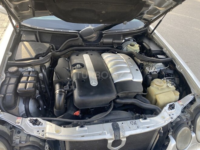 Mercedes E 270 2001, 450,000 km - 2.7 л - Bakı