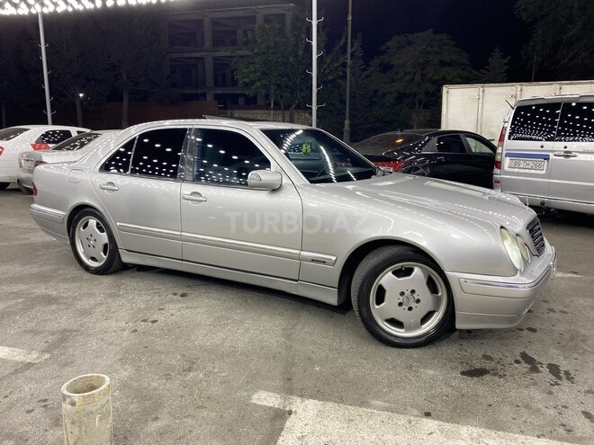 Mercedes E 270 2001, 450,000 km - 2.7 л - Bakı
