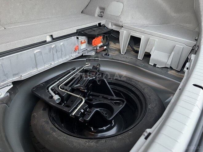 Toyota Prius 2014, 141,622 km - 1.8 l - Bakı