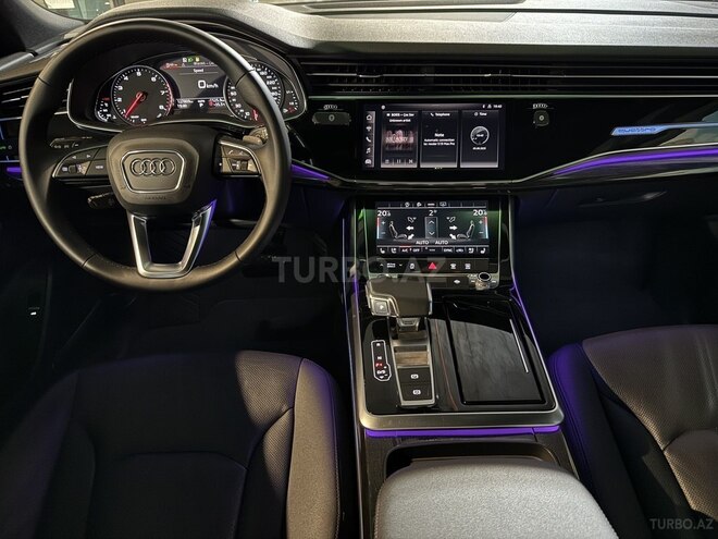 Audi Q8 2020, 127,000 km - 3.0 л - Bakı