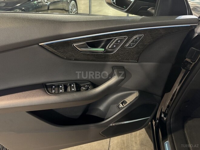 Audi Q8 2020, 127,000 km - 3.0 л - Bakı