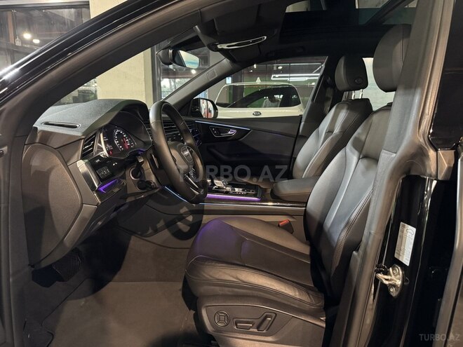 Audi Q8 2020, 127,000 km - 3.0 л - Bakı