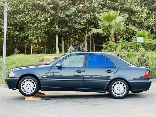 Mercedes C 200 1999, 261,000 km - 2.0 l - İmişli
