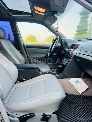 Mercedes C 200 1999, 261,000 km - 2.0 l - İmişli