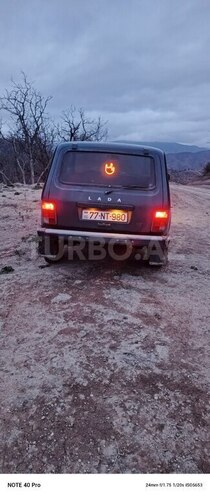 LADA (VAZ) Niva 1998, 100,000 km - 1.7 l - Yardımlı
