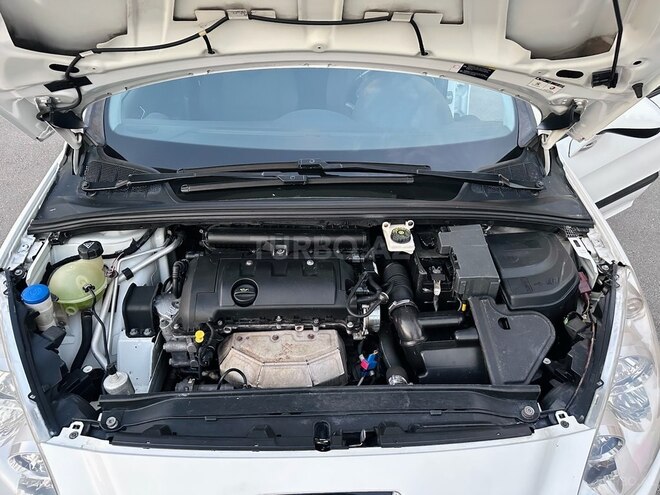 Peugeot 308 2013, 195,000 km - 1.6 l - Sumqayıt