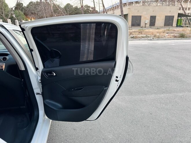 Peugeot 308 2013, 195,000 km - 1.6 l - Sumqayıt