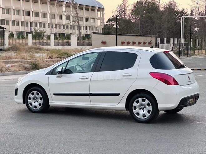 Peugeot 308 2013, 195,000 km - 1.6 l - Sumqayıt
