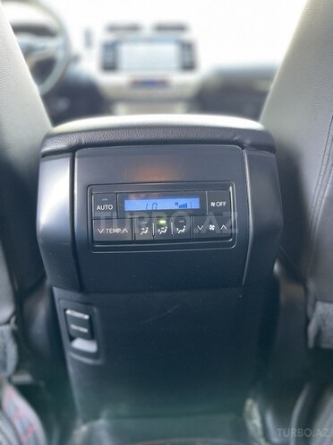 Toyota Land Cruiser Prado 2020, 50,000 km - 2.7 л - Bakı