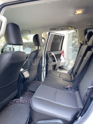 Toyota Land Cruiser Prado 2020, 50,000 km - 2.7 л - Bakı