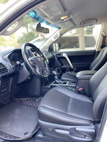 Toyota Land Cruiser Prado 2020, 50,000 km - 2.7 л - Bakı