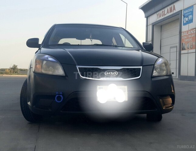 Kia Rio 2010, 252,000 km - 1.4 l - Bakı