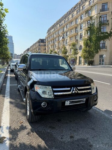 Mitsubishi Pajero 2008, 228,500 km - 3.0 l - Bakı