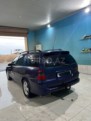 Opel Vectra 1998, 259,551 km - 1.8 l - Quba