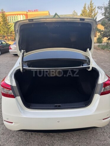 Nissan Sentra 2013, 238,000 km - 1.6 l - Şirvan
