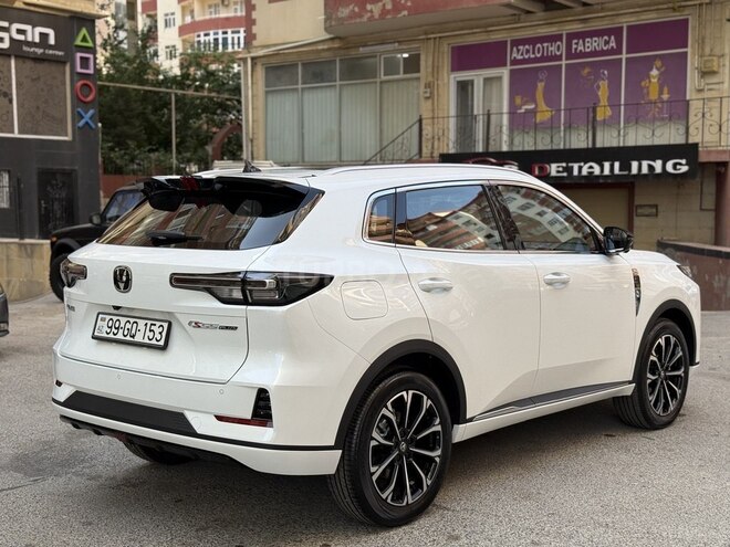 Changan CS 55 Plus 2025, 0 km - 1.5 l - Bakı