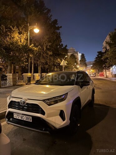 Toyota RAV4 2023, 46,650 km - 2.5 л - Bakı