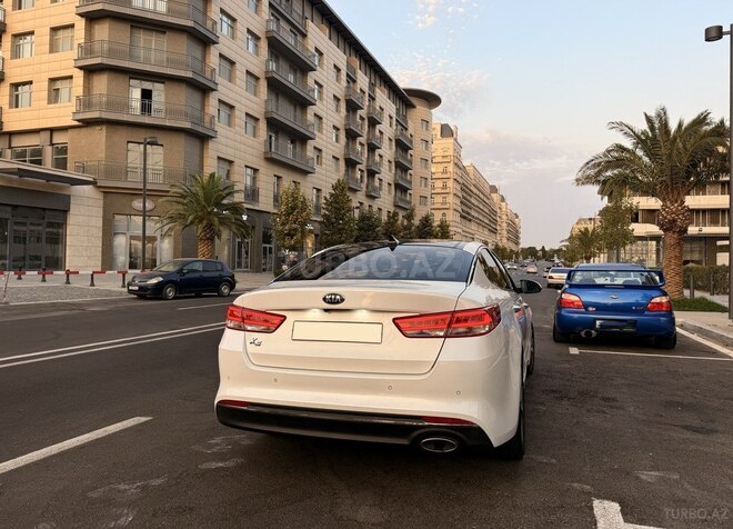 Kia K5 2015, 175,600 km - 2.0 l - Bakı