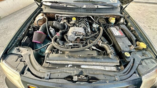 Jeep Grand Cherokee 2002, 278,000 km - 2.7 l - Bakı