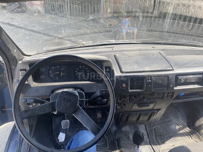 GAZ 2705 2002, 550,015 km - 2.4 l - Hacıqabul