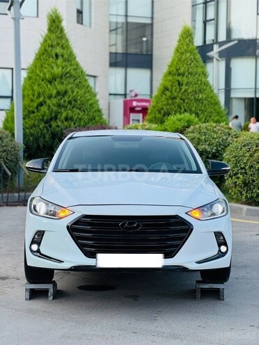 Hyundai Avante 2016, 215,044 km - 1.6 l - İmişli