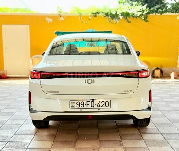 Changan Qiyuan A05 2025, 0 km - 1.5 л - Tovuz