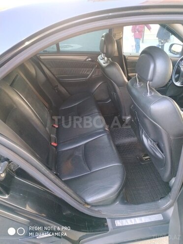 Mercedes C 270 2003, 250,000 km - 2.7 l - Bakı