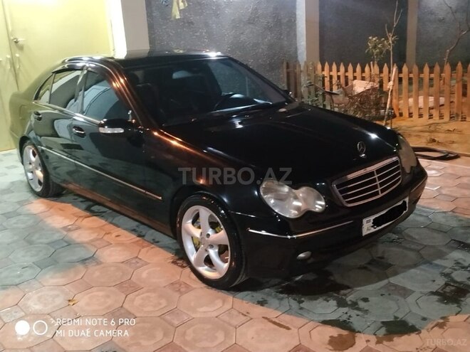 Mercedes C 270 2003, 250,000 km - 2.7 l - Bakı