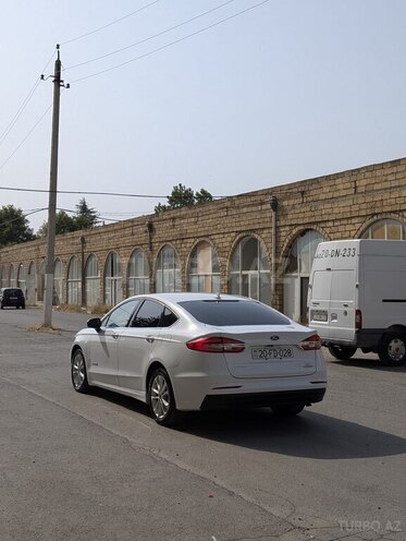 Ford Fusion (North America) 2019, 62,820 km - 2.0 л - Gəncə