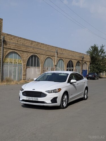 Ford Fusion (North America) 2019, 62,820 km - 2.0 л - Gəncə