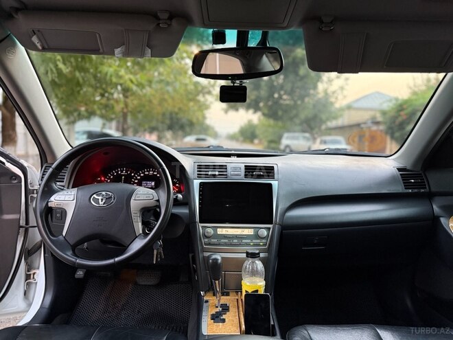Toyota Camry 2006, 270,000 km - 2.4 л - Quba