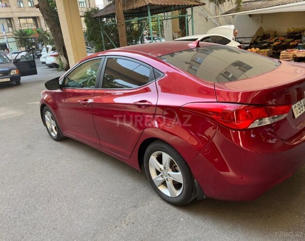 Hyundai Elantra 2013, 205,674 km - 1.8 л - Bakı